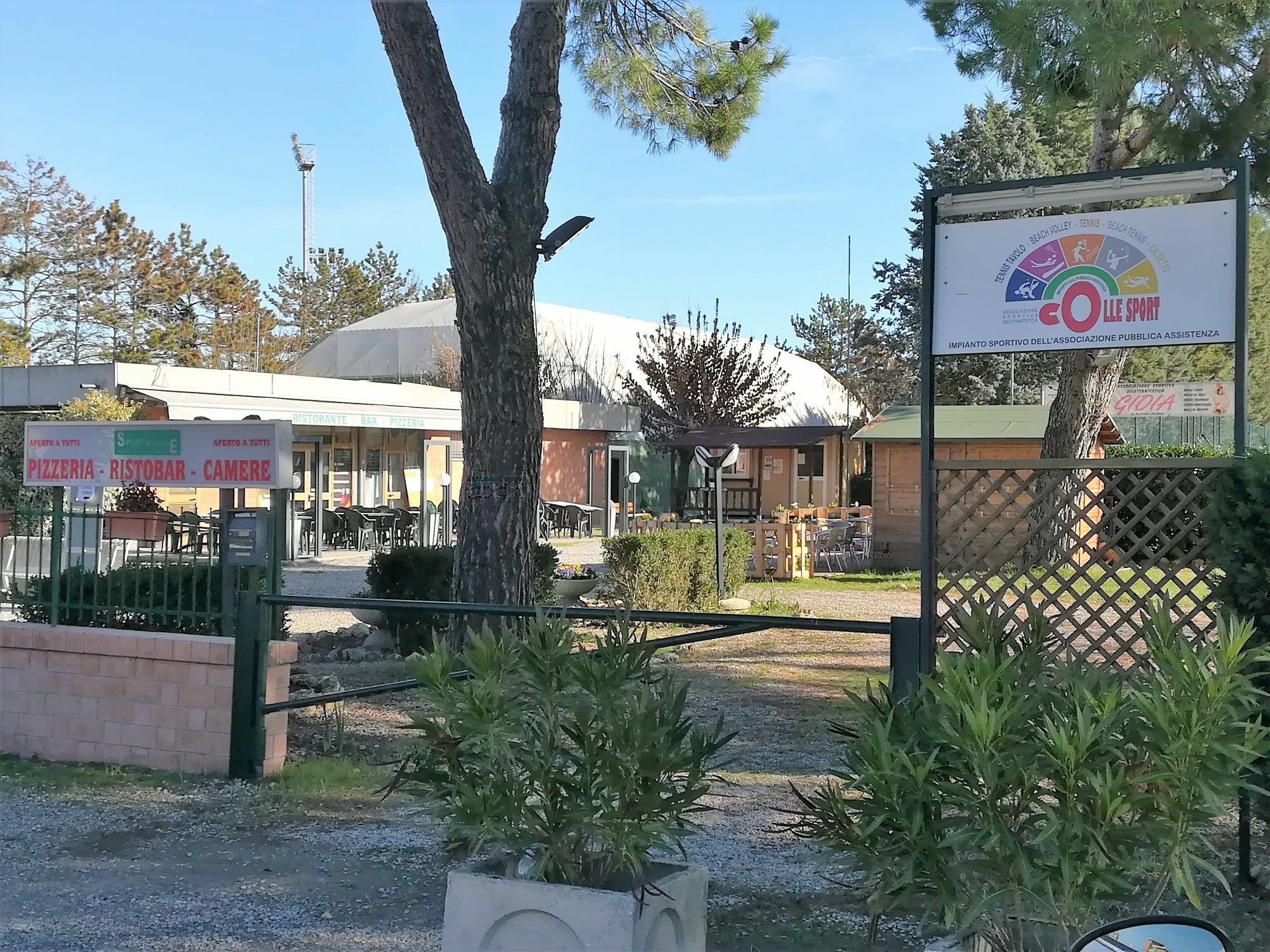 Sport Village La Badia Colle Val D'Elsa Luaran gambar